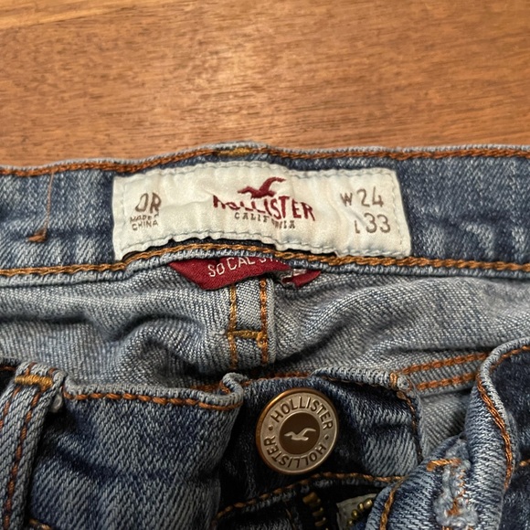 Hollister shorts - Picture 3 of 10